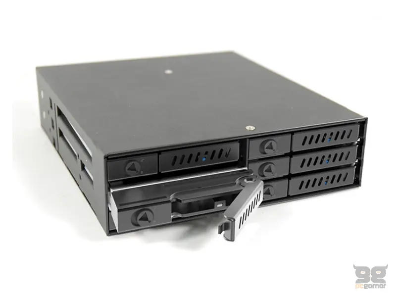 CHIEFTEC CMR-625 6 x 2.5 inča SATA rack fioka crna 