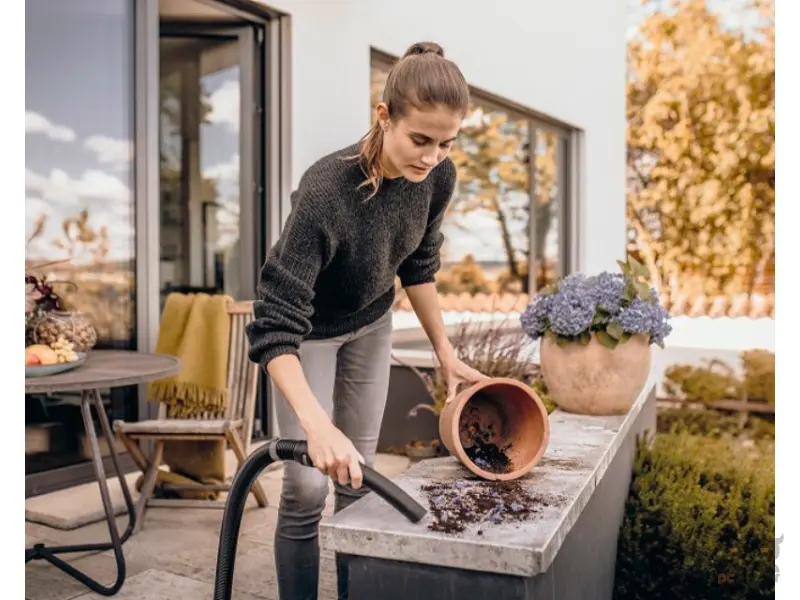 KARCHER WD 3 (V-17/4/20) Usisivač za suvo i mokro usisavanje