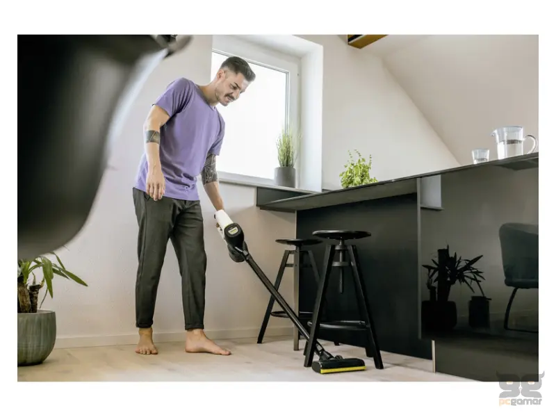 KARCHER VC 4 MYHOME Bežični štapni usisivač sa posudom (1.198-630.0) 