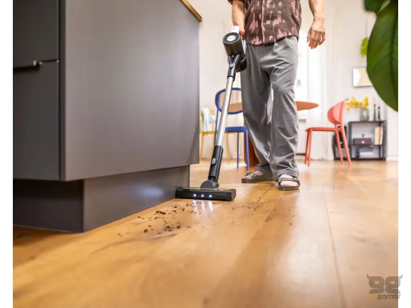 KARCHER VCS 3 Nano štapni usisivač sa posudom bijeli