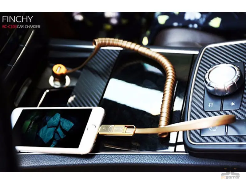 REMAX auto punjac RCC-C103 3.4A