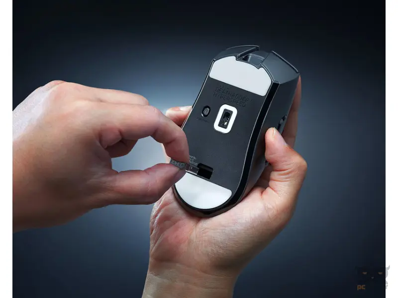 RAZER DeathAdder V3 HyperSpeed Black miš (RZ01- 05140100-R3G1) 