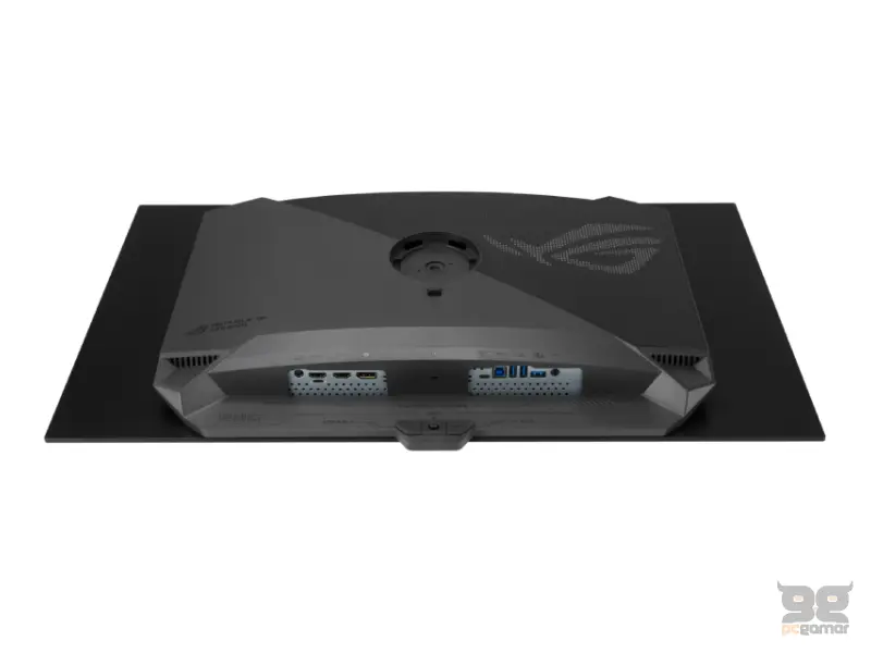ASUS 32 inča XG32UCWMG ROG Strix UHD 3840x2160 WOLED 240 Hz gaming monitor 