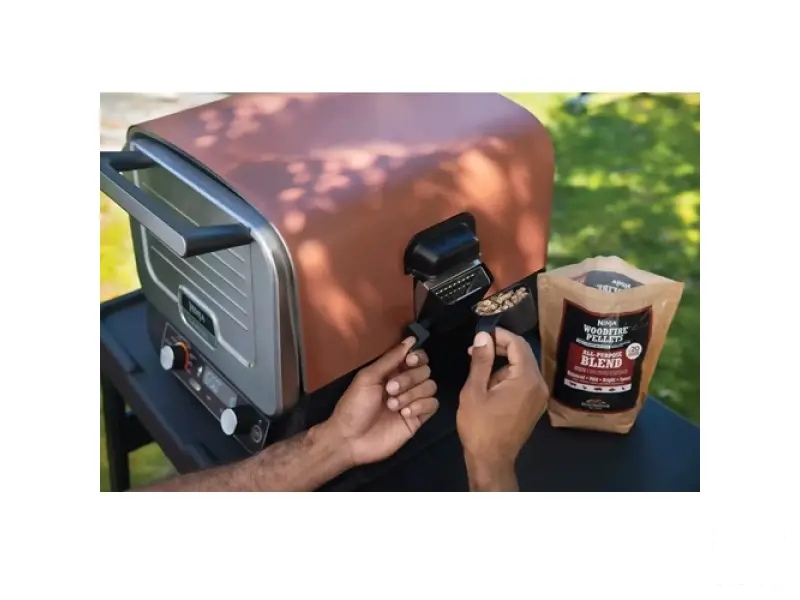 Ninja Woodfire 8-in-1 Electric Outdoor Pizza Oven