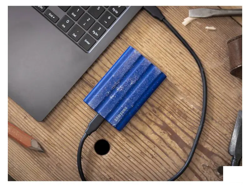 SAMSUNG Portable T7 Shield 2TB bež eksterni SSD MU-PE2T0K 