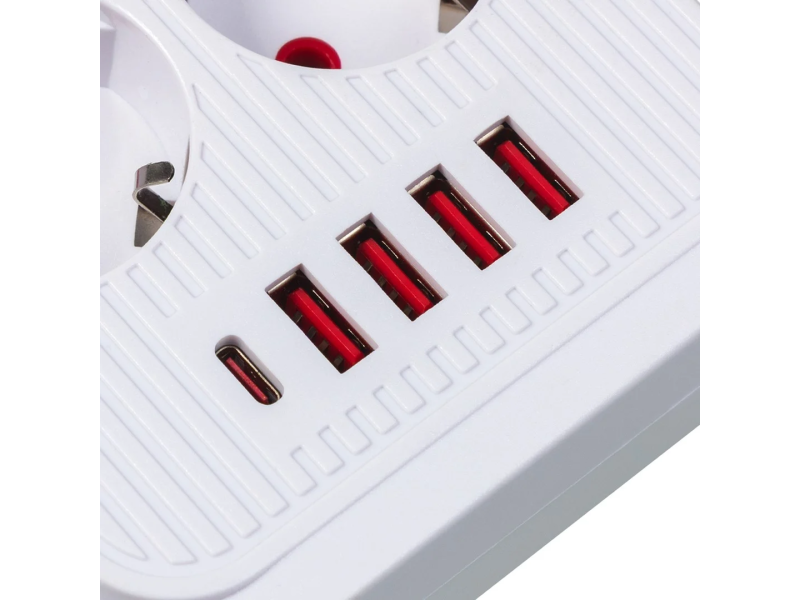 MACLEAN 6 GNIAZD 4XUSB MCE389