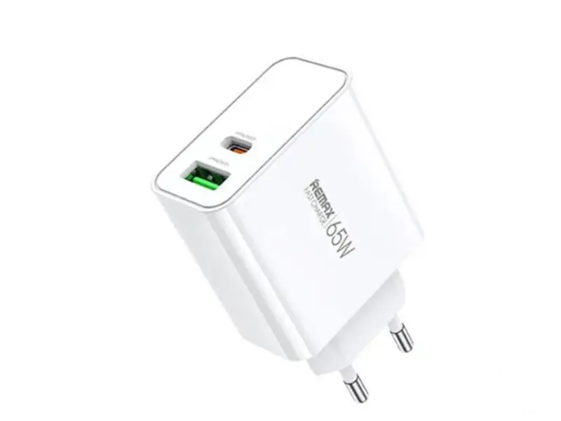 REMAX RP-U125 USB Tip C 65W PD+QC 3.0 punjač beli 