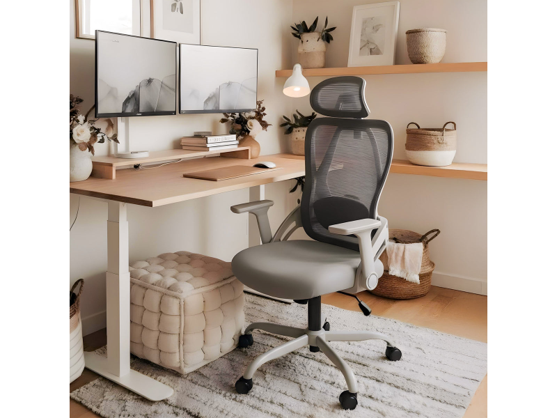 Mark Adler Kancelarijska Stolica Manager 2.9 Grey, Materijal:Mesh, podesiva visina/ruke/podloga za noge, ergonomski dizajn.