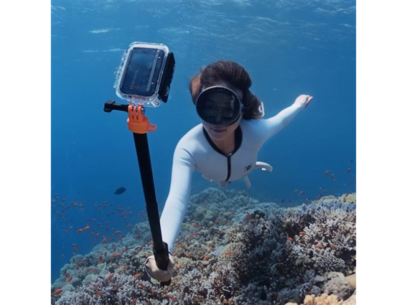 Insta360 Underwater Selfie Stick with Remote