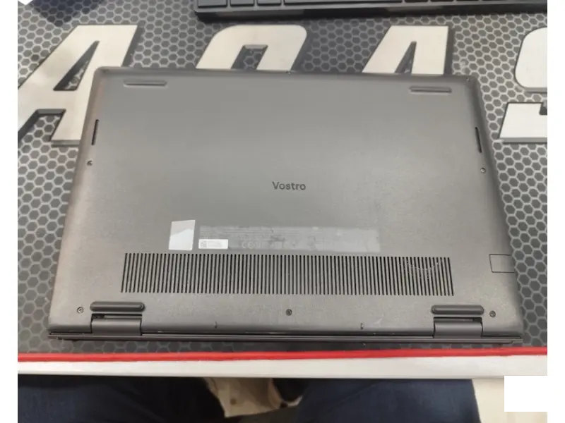 DELL OEM Vostro 3420 14 inch FHD i5-1135G7 8GB 512GB SSD GeForce MX350 2GB Backlit Win11Pro laptop 