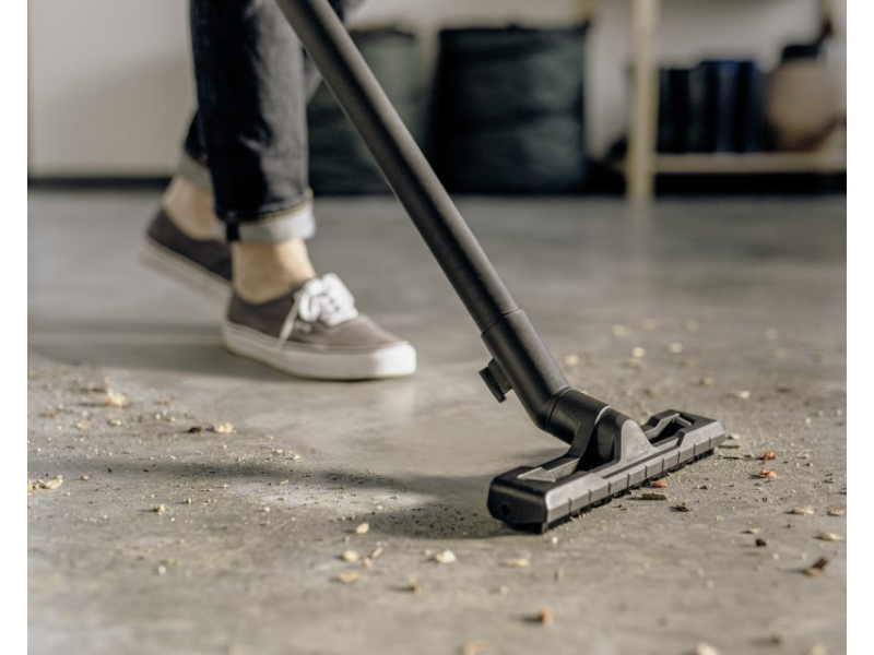 KARCHER KWD 1 (V-12/2/18) Usisivač za suvo i mokro usisavanje