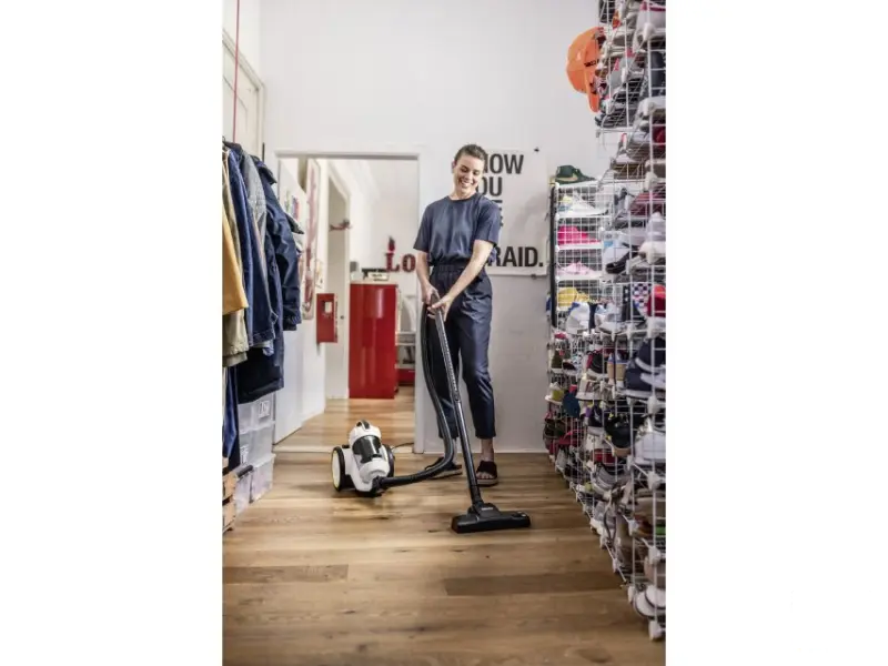 KARCHER VC 3 (ERP) Usisivač sa posudom beli 