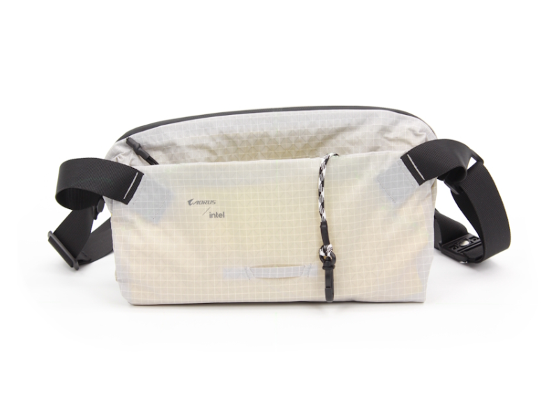 Gigabyte AORUS x Intel Sling Bag