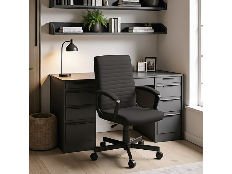 Mark Adler Kancelarijska Stolica Boss 2.5 Black, Materijal:Mesh, podesiva visina/ruke/podloga za noge, ergonomski dizajn.