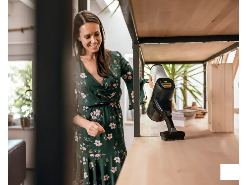 KARCHER VC 6 Štapni usisivač sa posudom beli 