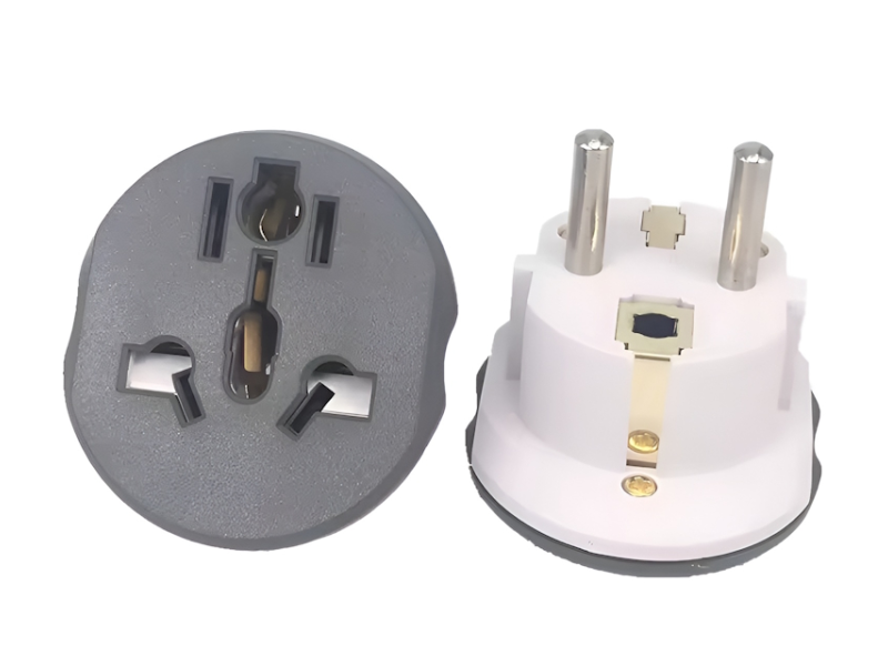 DELL OEM Strujni adapter sa UK/US/CN na EU