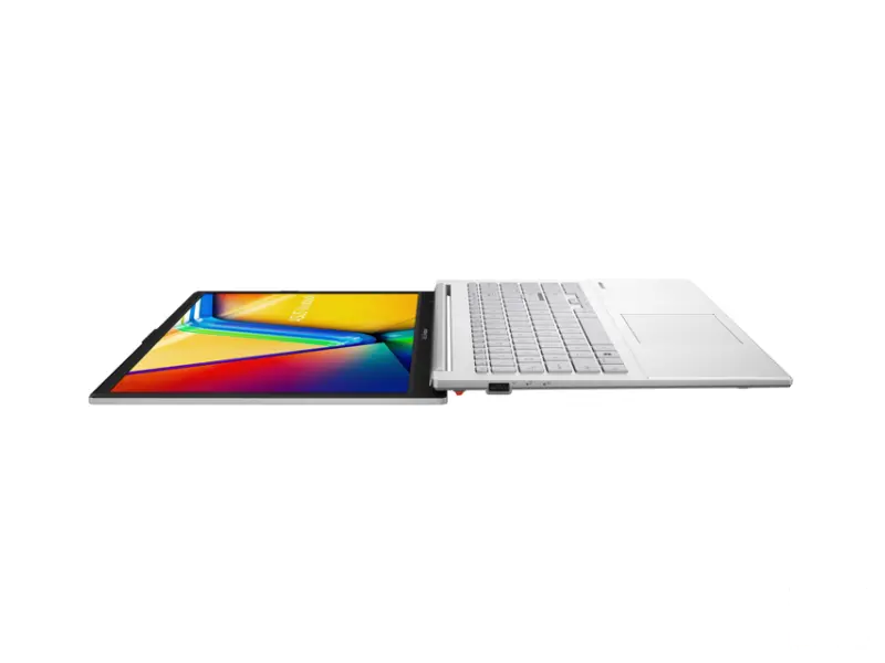 ASUS VivoBook GO 15 E1504FA-BQ2865 (15.6 inča FHD, Ryzen 3 30, 8GB, SSD 512GB) laptop 