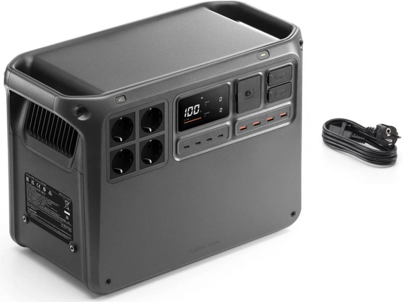 DJI Power 2000, Capacity 2048 Wh, AC Output x4, USB-C x4, USB-A x4, SDC x2, AC Input x1