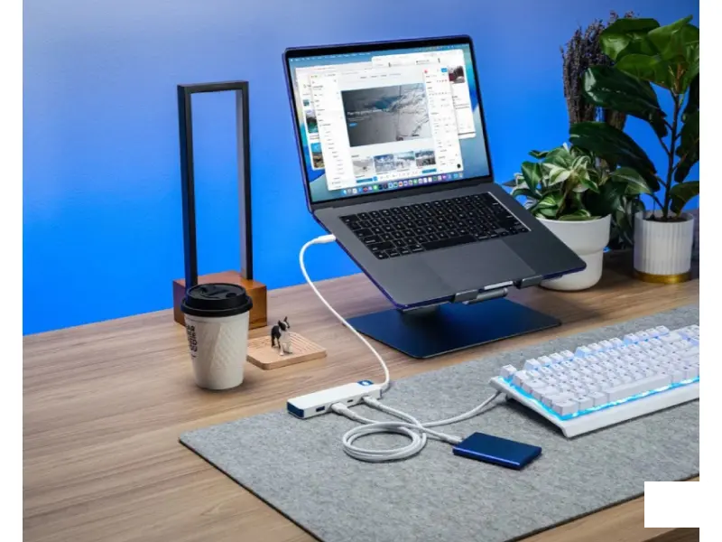 TARGUS HyperDrive Flex 4 Port USB-C Combo Hub beli (HD5200BUGL) 