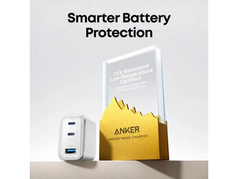 ANKER Nano 70W GaN zidni brzi punjač, 3-porta (2x USB-C i 1x USB-A) crni 