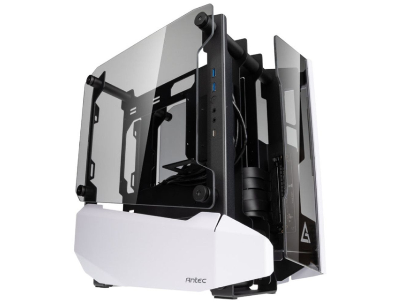 ANTEC Striker kućište